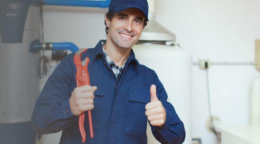 Local expert plumbing services in Cowden, IL